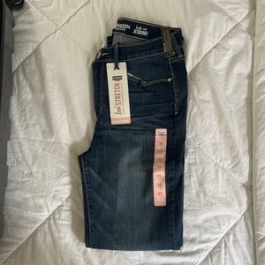 Levi’s Denizen Jegging